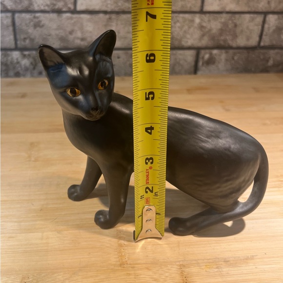 Vintage Beswick (England) Black Matte Standing Cat Figurine #1897 - Picture 3 of 8